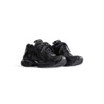 Men’s Runner Sneaker in Black - Image 2